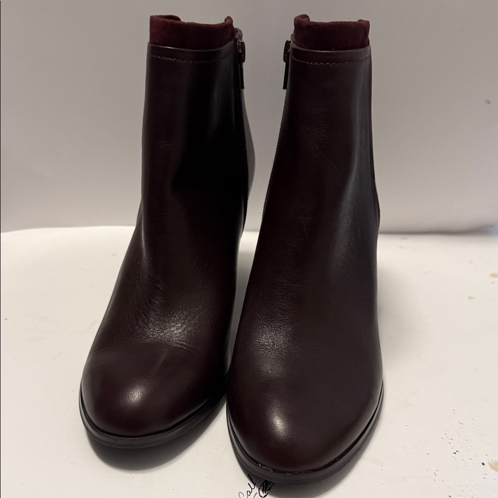 GIANI BERNINI size 10 medium memory foam anklet booties ox blood dark red